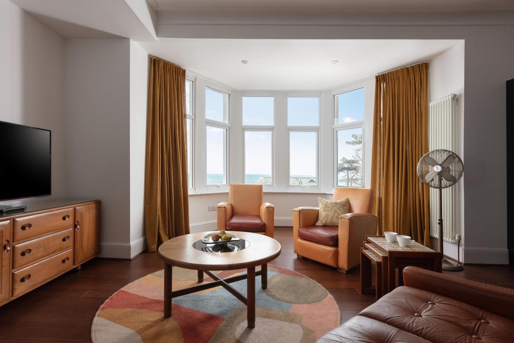 Chelsea House Holiday Apartments فالموث الغرفة الصورة