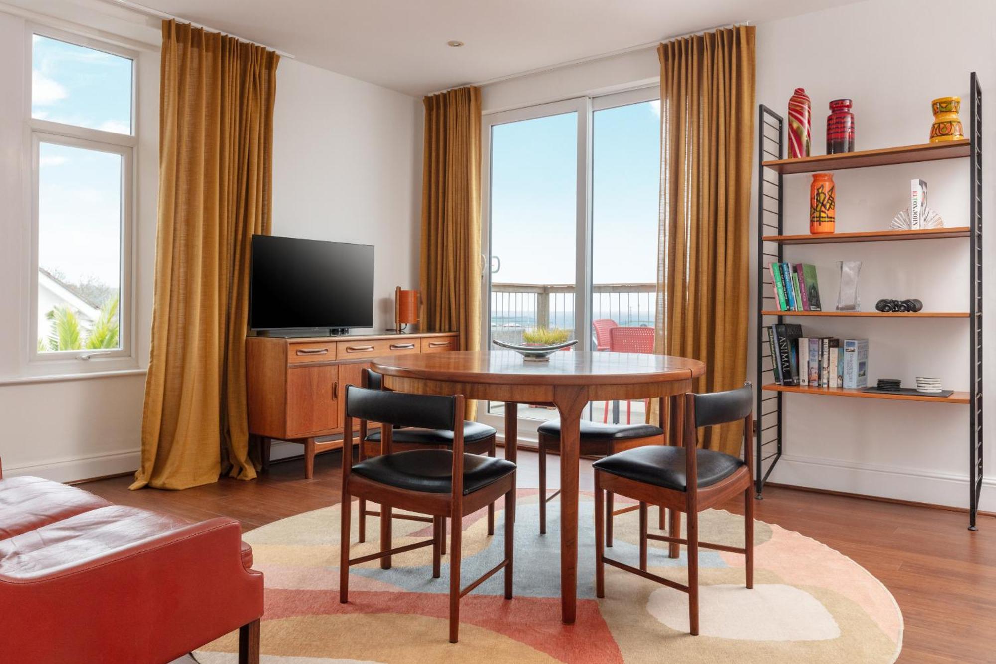 Chelsea House Holiday Apartments فالموث الغرفة الصورة