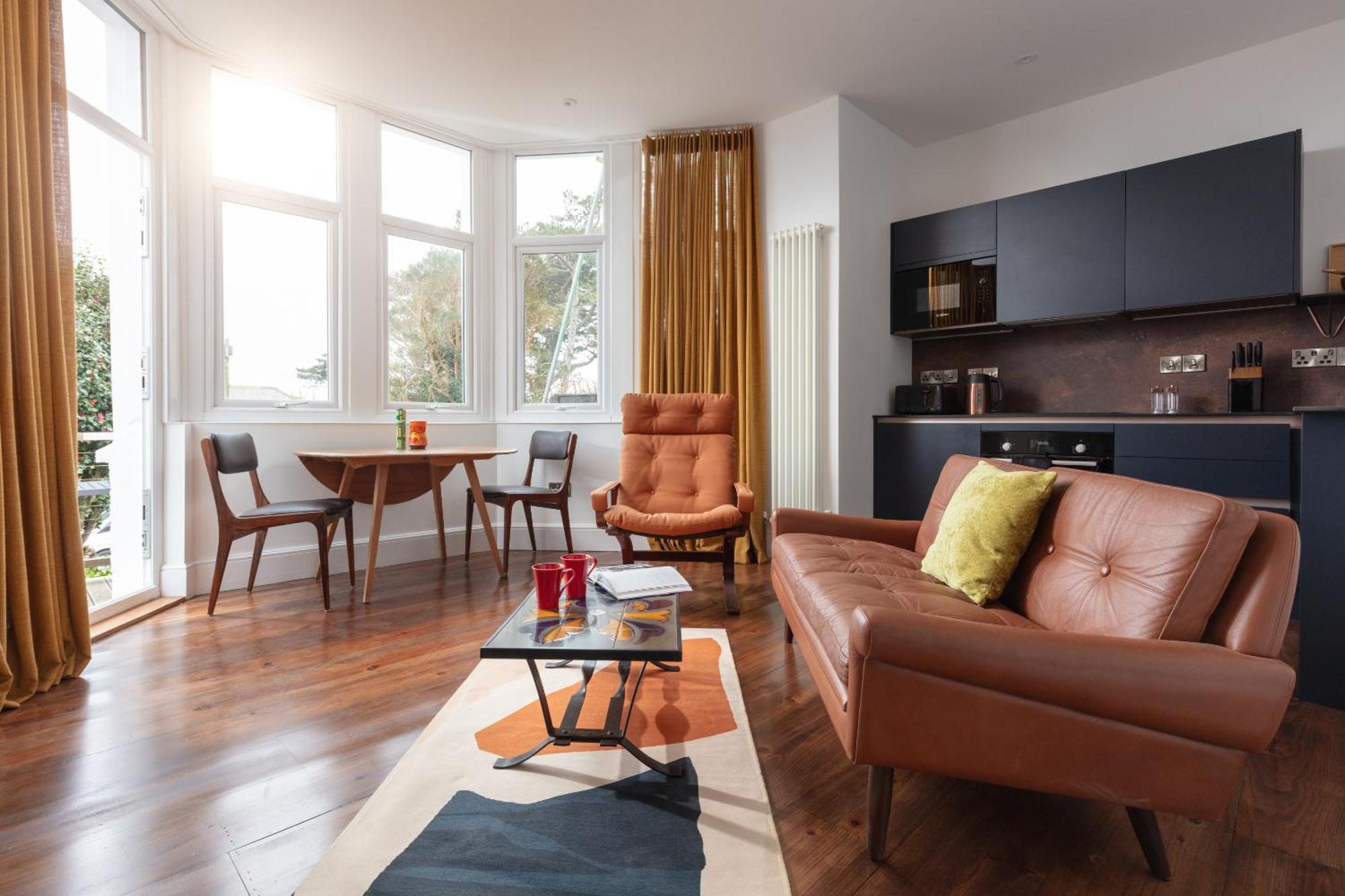 Chelsea House Holiday Apartments فالموث الغرفة الصورة