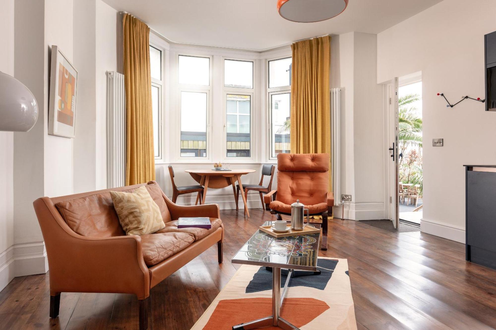 Chelsea House Holiday Apartments فالموث الغرفة الصورة